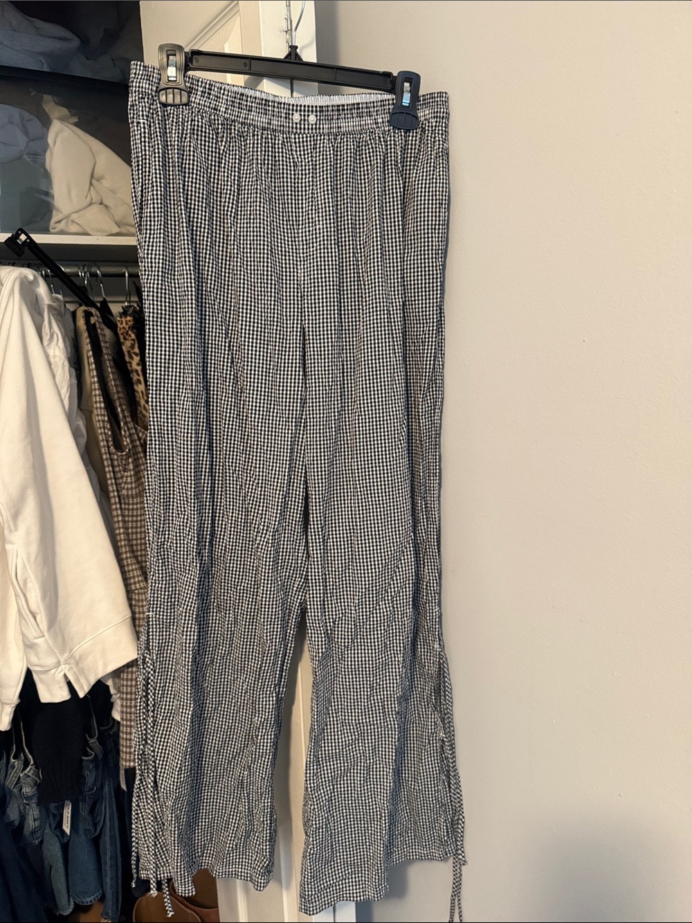 AERIE Women’s Black & White Gingham coverup pants